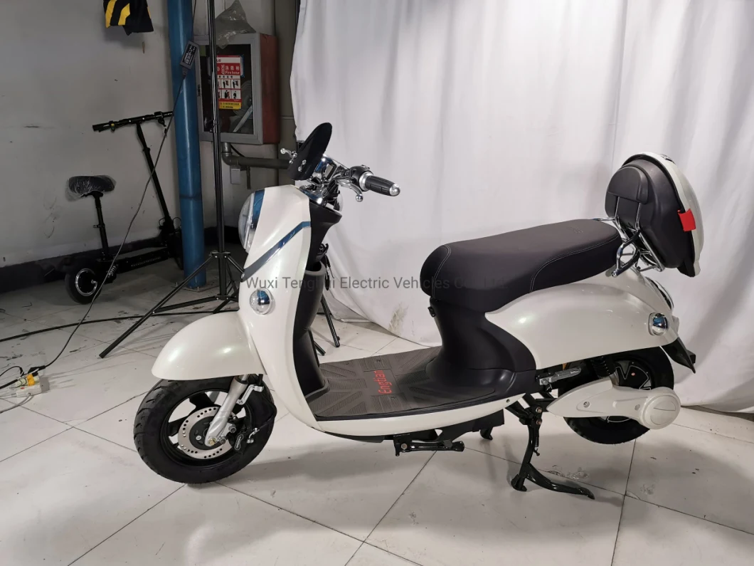 Electric Scooter with 60V1000W Motor White Color