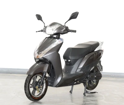 Vespa eléctrica negra de la ciudad del diseño hábil 1200W con el paquete del cartón