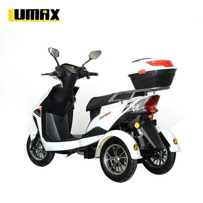 Vespa eléctrica pequeña del triciclo 1500W de la ciudad no plegable blanca del diseño hábil